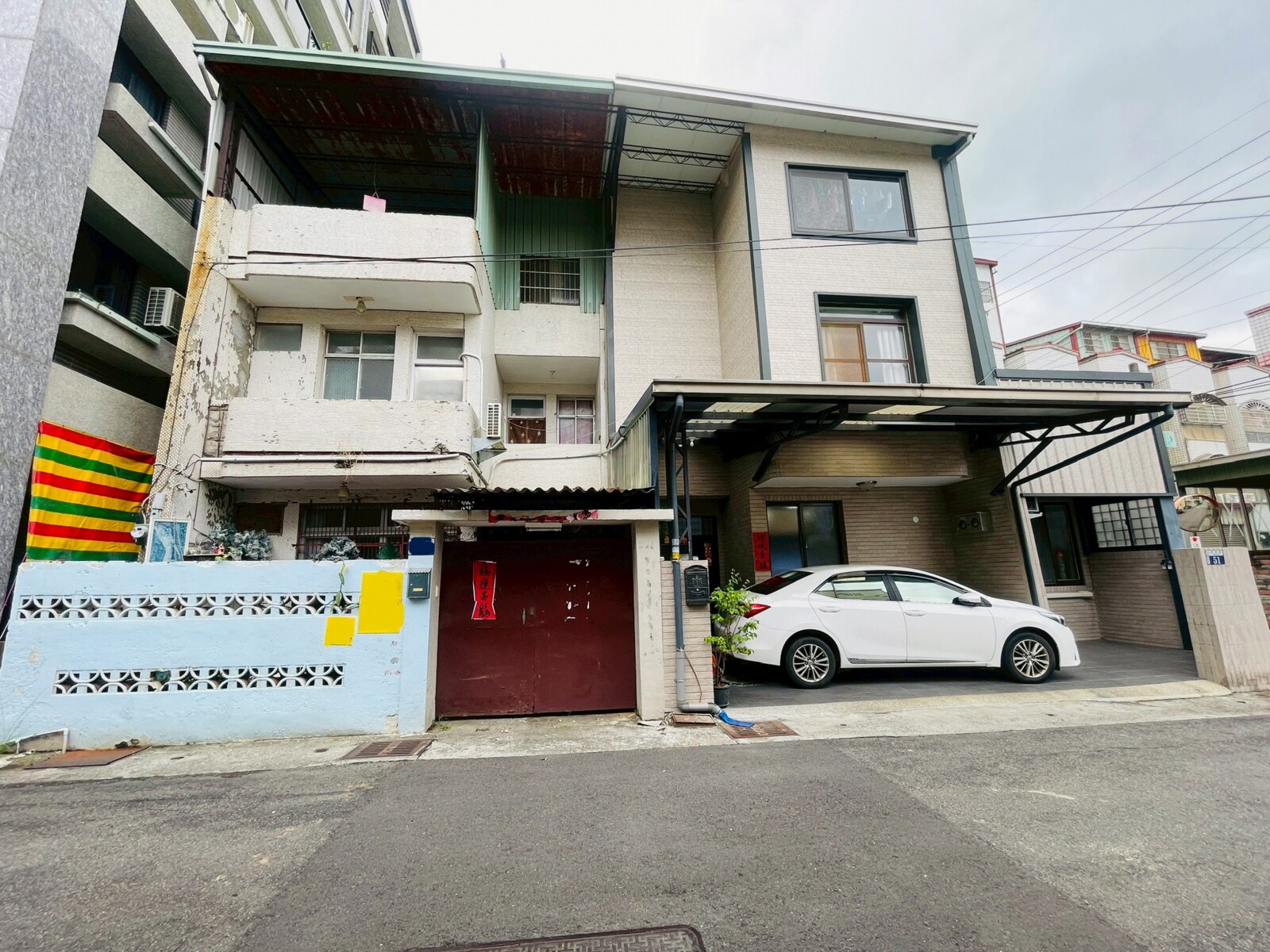 10分鐘到中科大地坪透天一樓有孝親房近中清路東大路