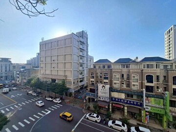 時代菁英甲區待售房屋