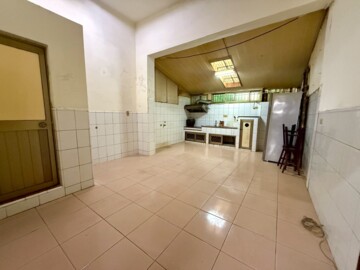 獨家~鶴聲國小整棟出租透天 - Image 1