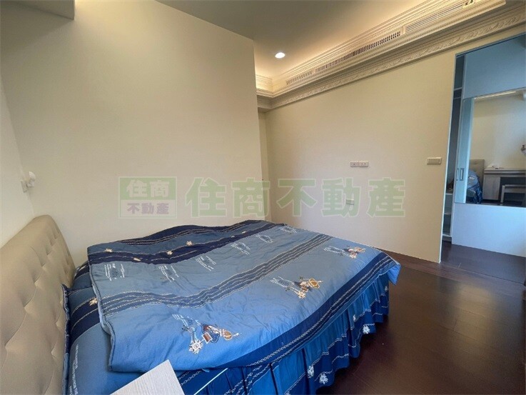 樂屋_台南市安平區海閱大樓待售房屋 台南市安平區海閱大樓待售房屋