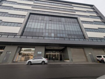 南崁市區長興路MIT雲頂一樓廠辦 - Image 1