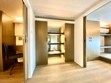 拎包入住3房小豪宅。附全新家具電 - Image 1