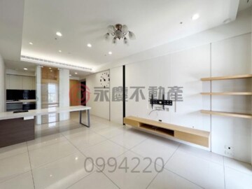 登陽仰峰大樓區待售房屋