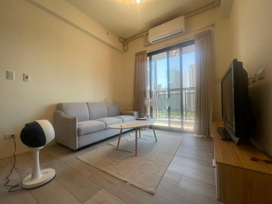 珍珠*專任親家河南道高樓小豪宅兩房兩衛附平車視野戶