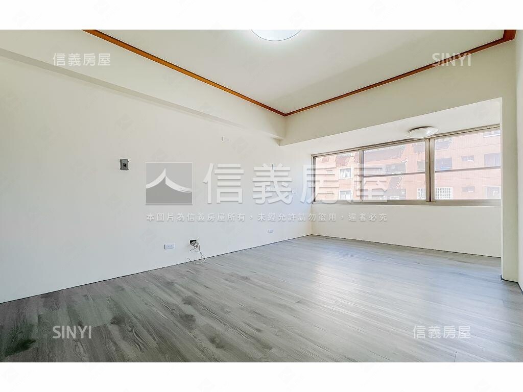 台中市西屯區中港世紀紅待售房屋