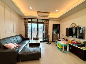 鴻邑時代園邸待售房屋