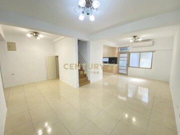 近捷運奇岩新美透天 - Image 1