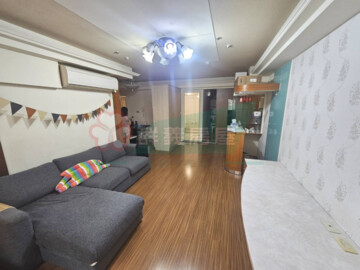 樂屋_偉鉅領袖帝國透天區待售房屋 偉鉅領袖帝國透天區待售房屋