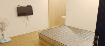 介壽路透天分套✦近陽明公園 有對外窗 生活機能佳 - Image 1