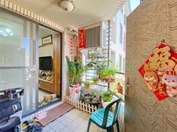 世紀經典待售房屋