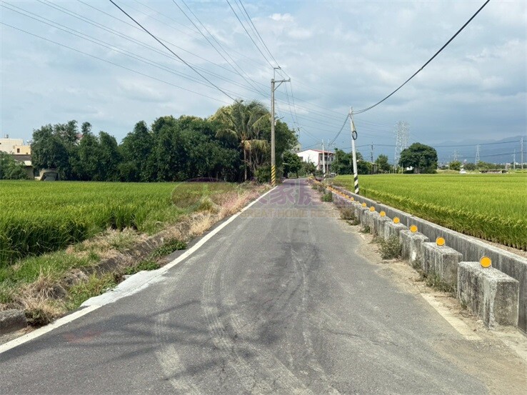 白河中正路旁都內農地