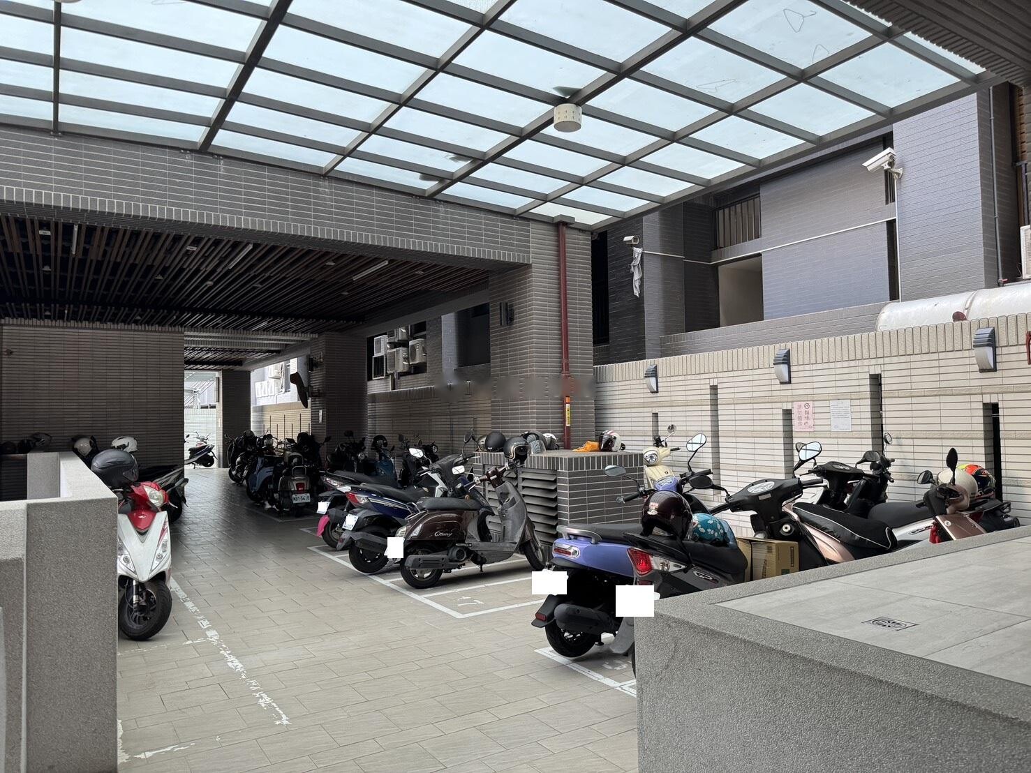 高雄市楠梓區四季香頌待售房屋