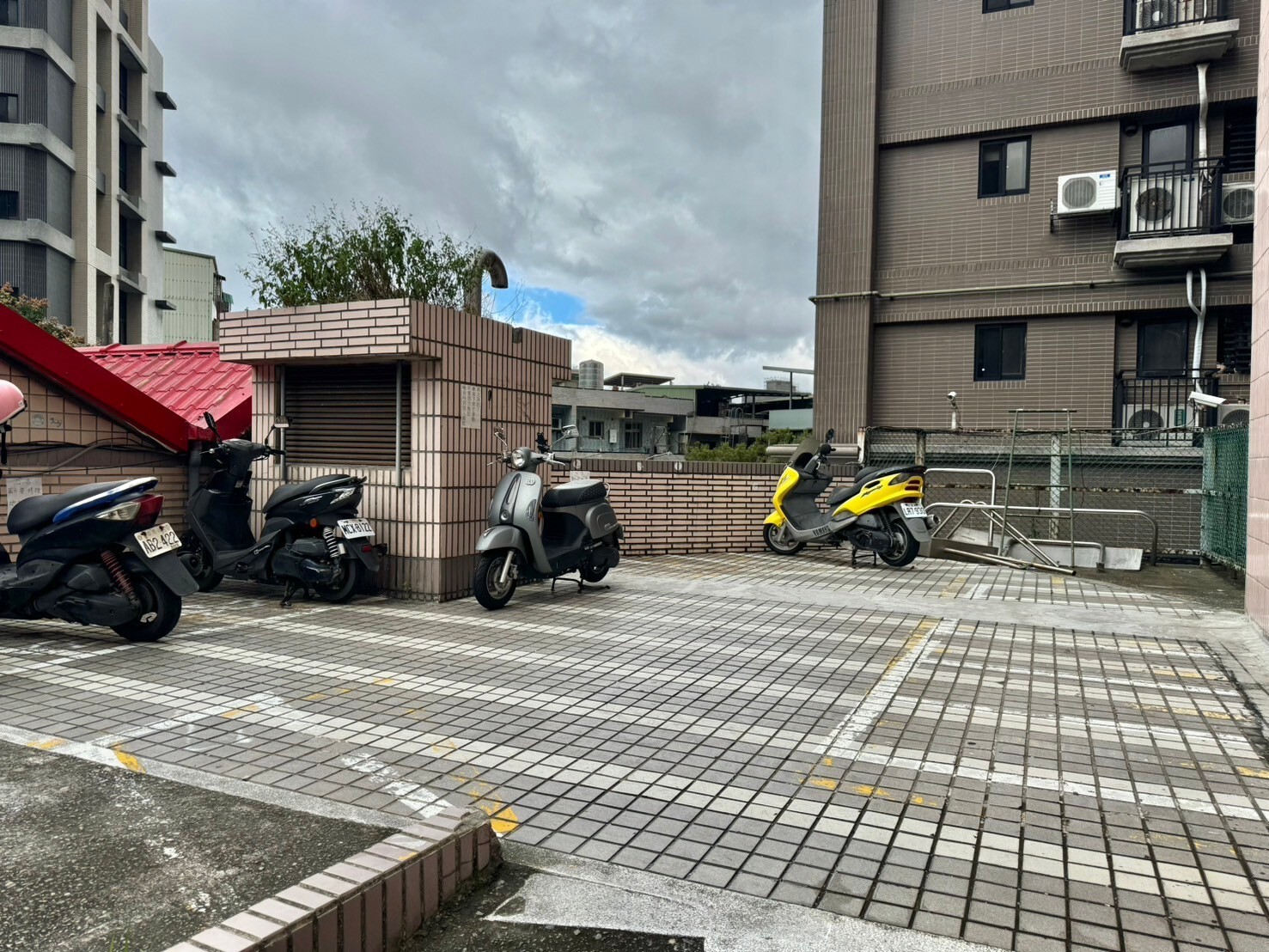 新北市五股區大慶榕莊待售房屋