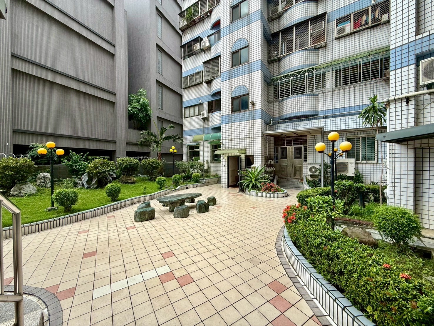 台中市北屯區彩虹新世界待售房屋