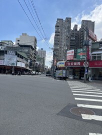 萊茵天下待售房屋