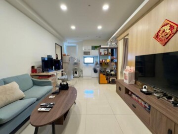 鑫巨蛋待售房屋