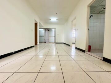 映見築待售房屋