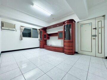 跌倒就到精誠路｜室內17坪｜正一房一廳｜三面採光 - Image 1