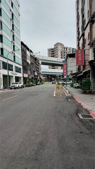 基隆路一段38號大樓待售房屋