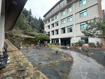 廠辦員工宿舍民宿養護中心 - Image 1