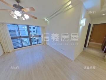 環遊市晶華館待售房屋
