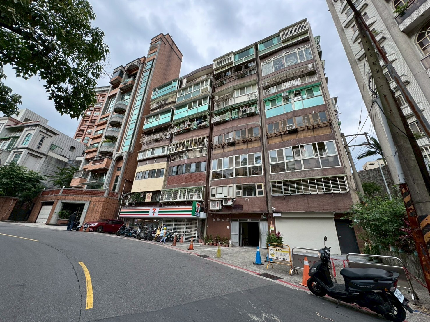 樂屋_台北市北投區虹橋大廈待售房屋 台北市北投區虹橋大廈待售房屋