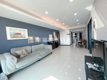 世界湖美麗待售房屋