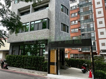 雷中街61巷14弄1號透天待售房屋