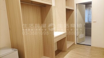 介壽路透天分套✦近陽明公園 有對外窗 生活機能佳 - Image 1