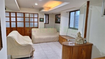 八里山水待售房屋