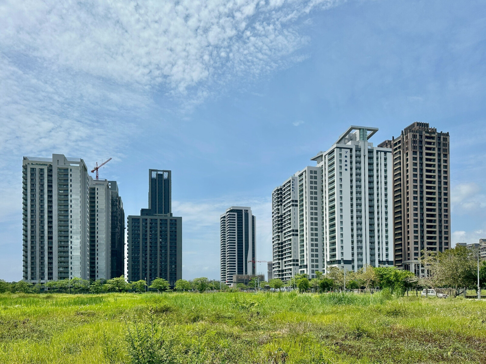 台南市安平區興富發愛琴海待售房屋