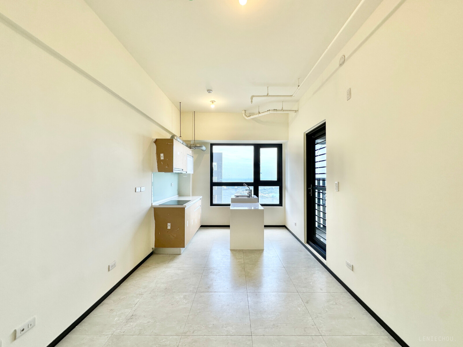 台南市安平區興富發愛琴海待售房屋