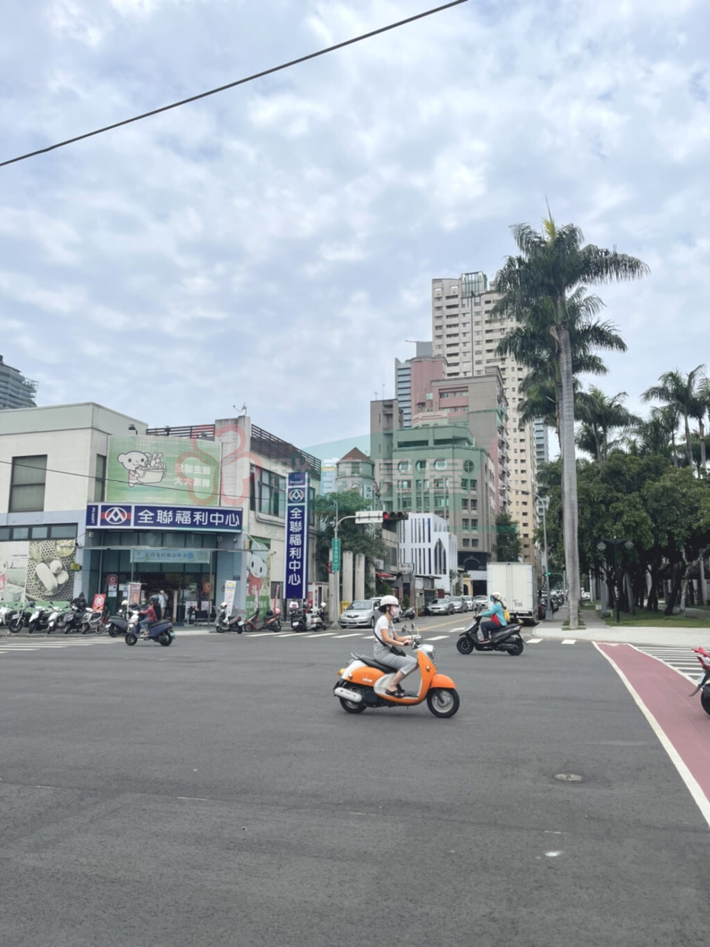 美術園道超級漂亮透店