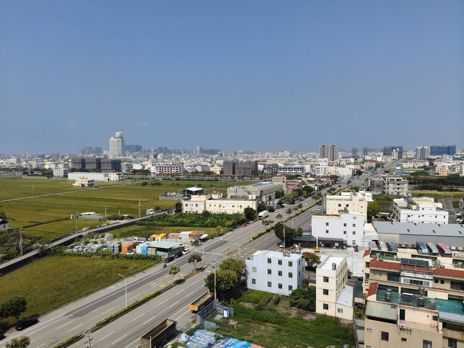 樂屋_台中市梧棲區德光城計劃德光二城待售房屋 台中市梧棲區德光城計劃德光二城待售房屋