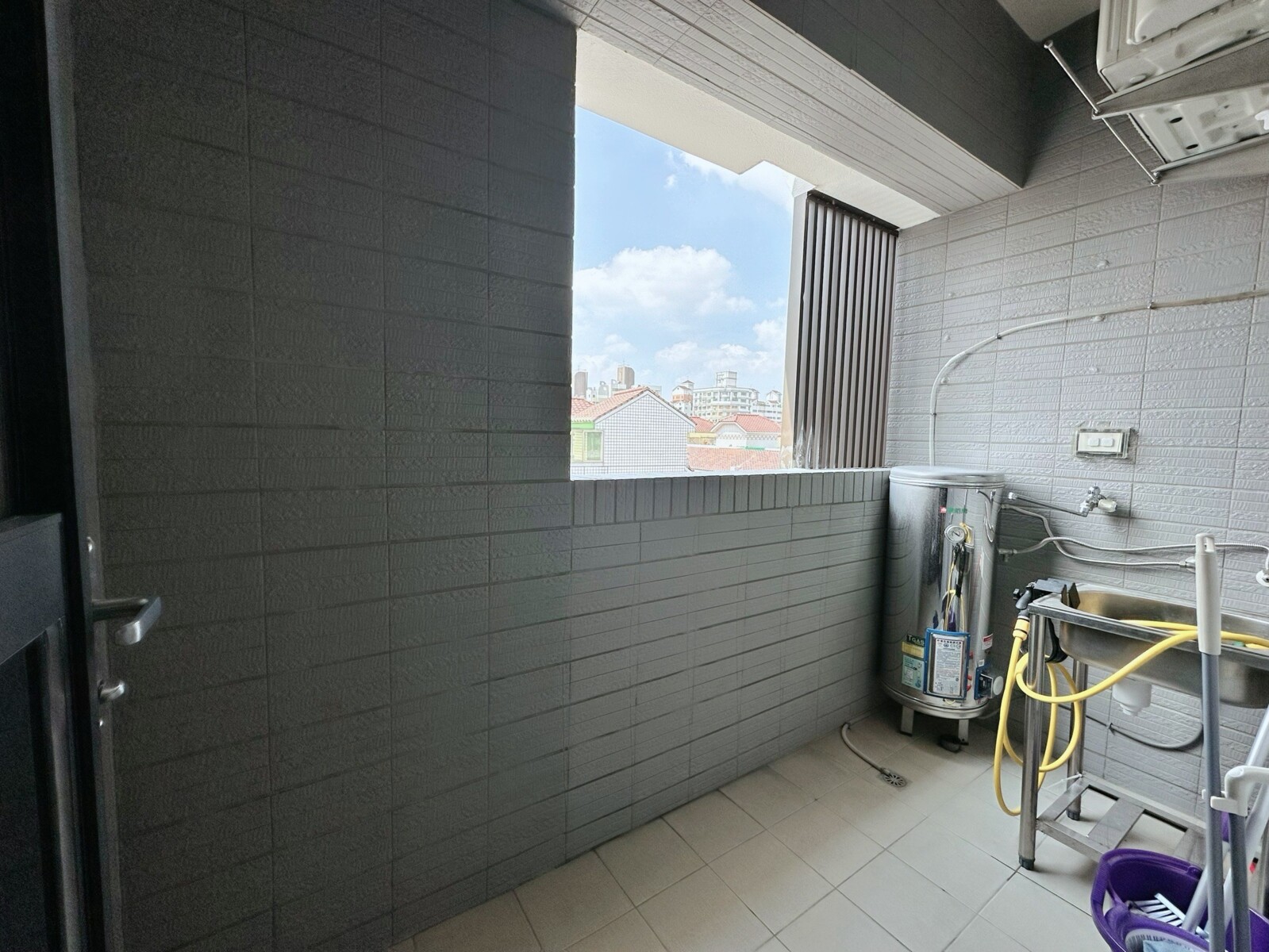 樂屋_嘉義市西區流星雨雙魚座待售房屋 嘉義市西區流星雨雙魚座待售房屋