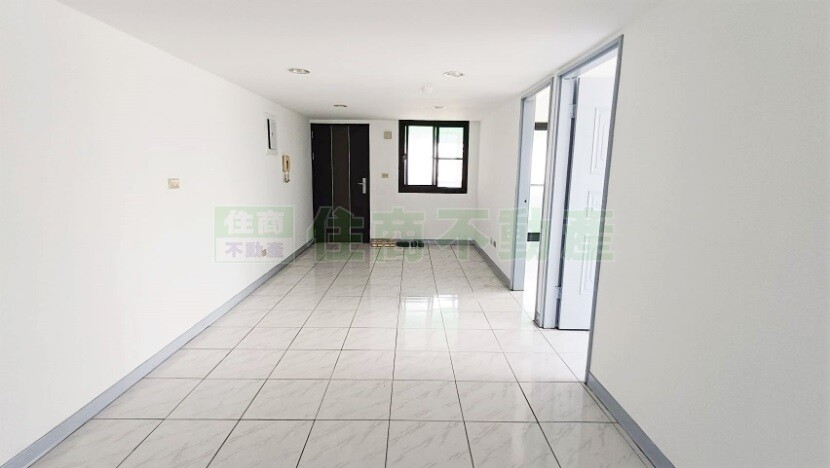 永康國光邊間3房平車