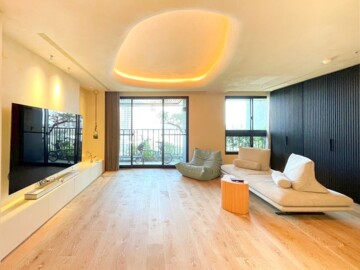 東方美岩山待售房屋