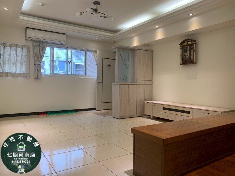 捷運第一排❤️大有可為❤️精美震後三房休旅車位