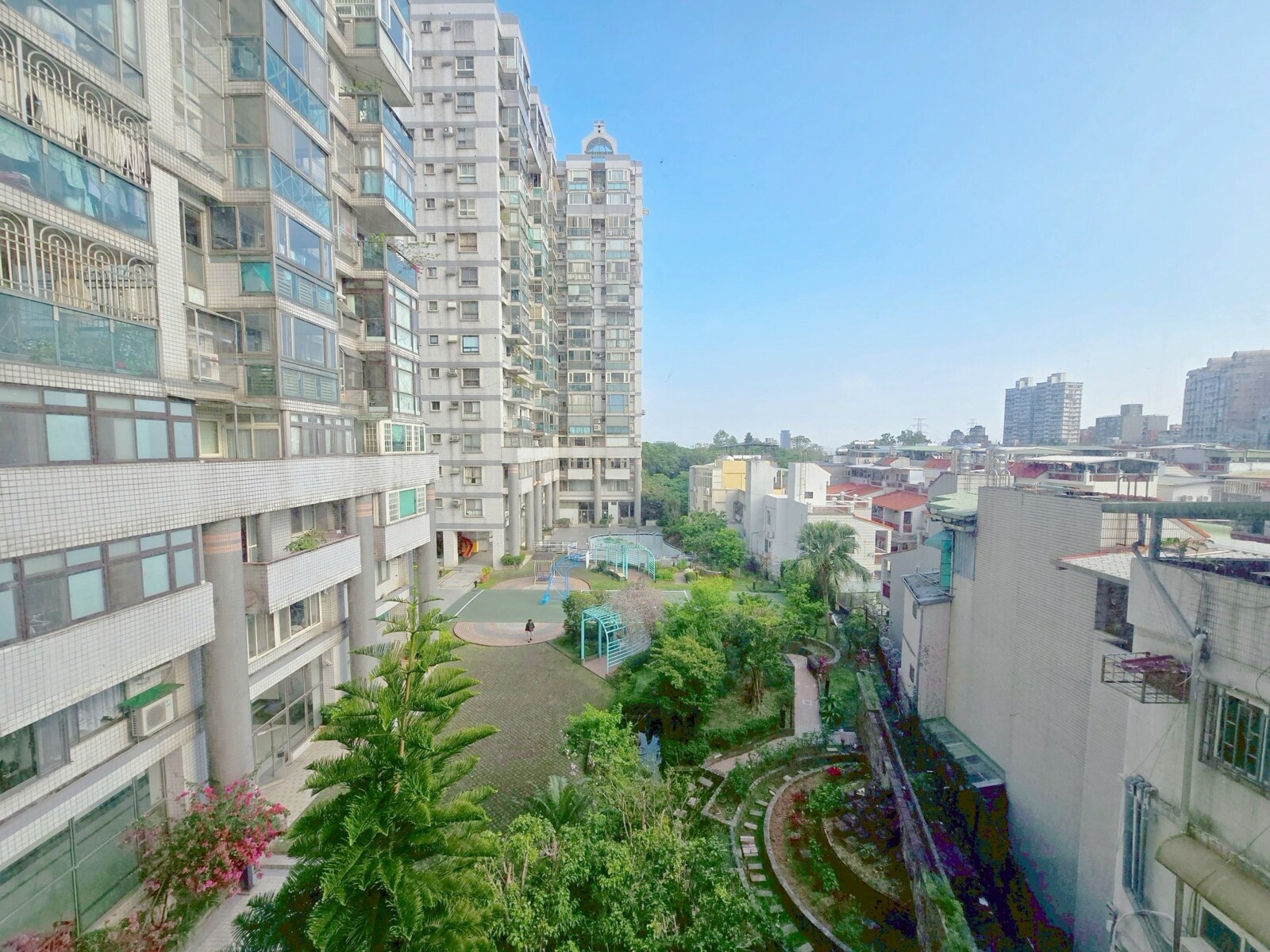 新北市淡水區擎天大第待售房屋