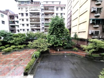 中正名門待售房屋