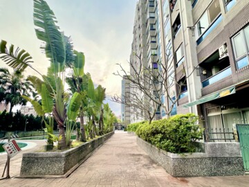 林茵大道待售房屋