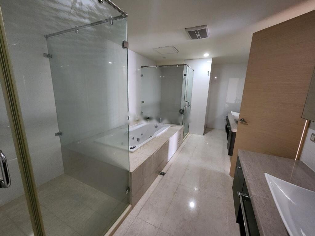 台中市西屯區興富發四季天韻待售房屋