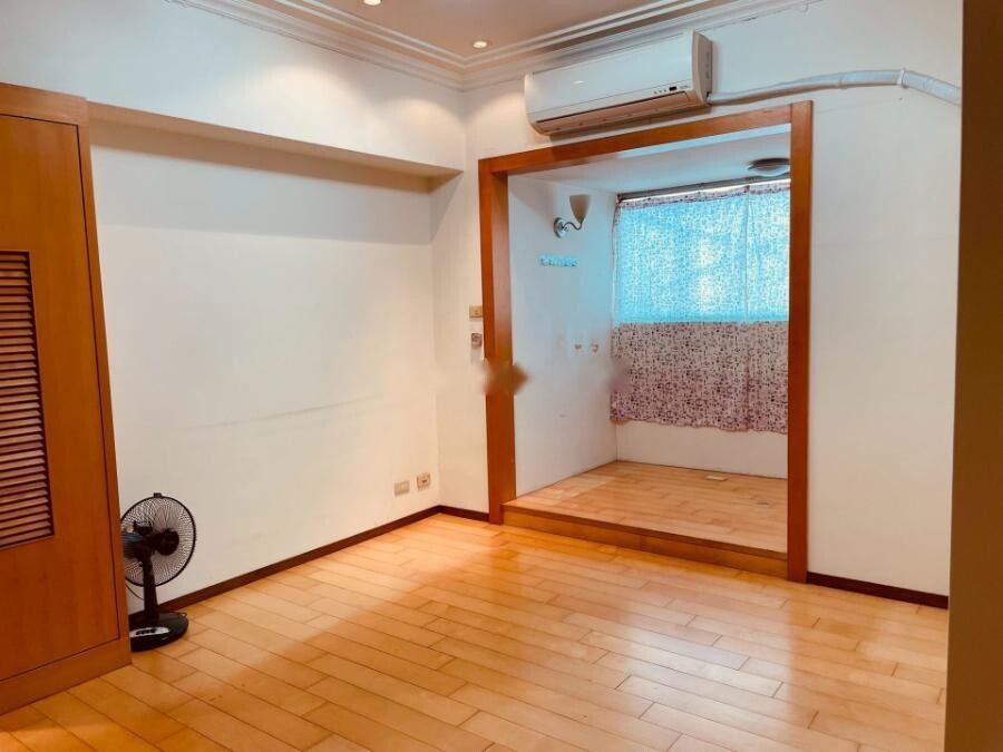 新北市淡水區摩天31待售房屋