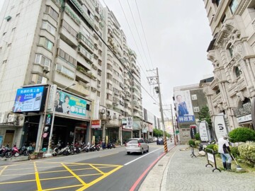 愛九街110號華廈待售房屋