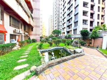 華宮庭園待售房屋