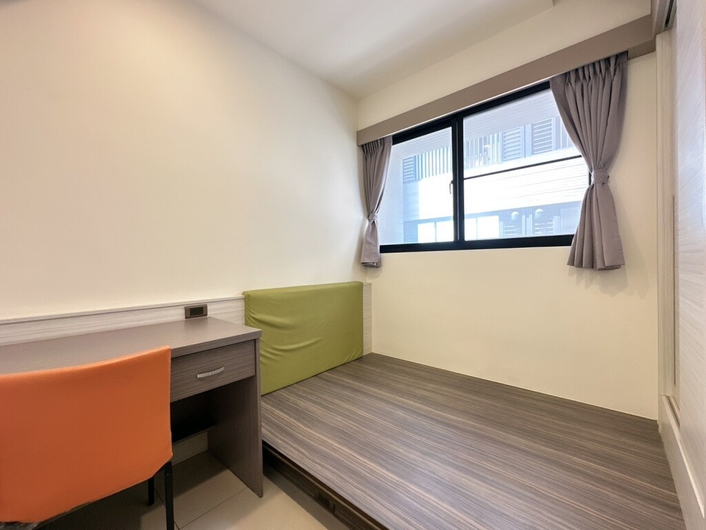 高雄市楠梓區龍騰天璽待售房屋