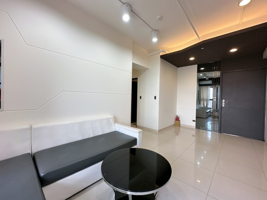 高雄市楠梓區龍騰天璽待售房屋