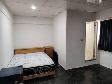 正義之星待售房屋