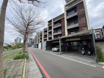 樂屋_鑫輝昕渼待售房屋 鑫輝昕渼待售房屋