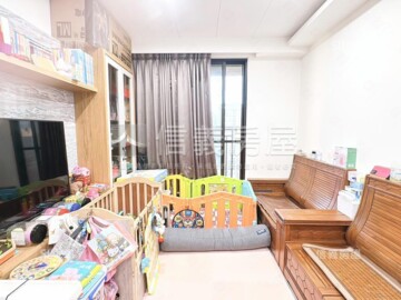 鴻築捷市達待售房屋